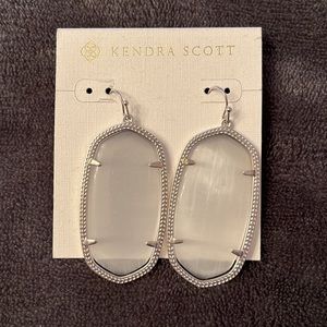 Kendra Scott Slate Cat Eye Danielle earrings